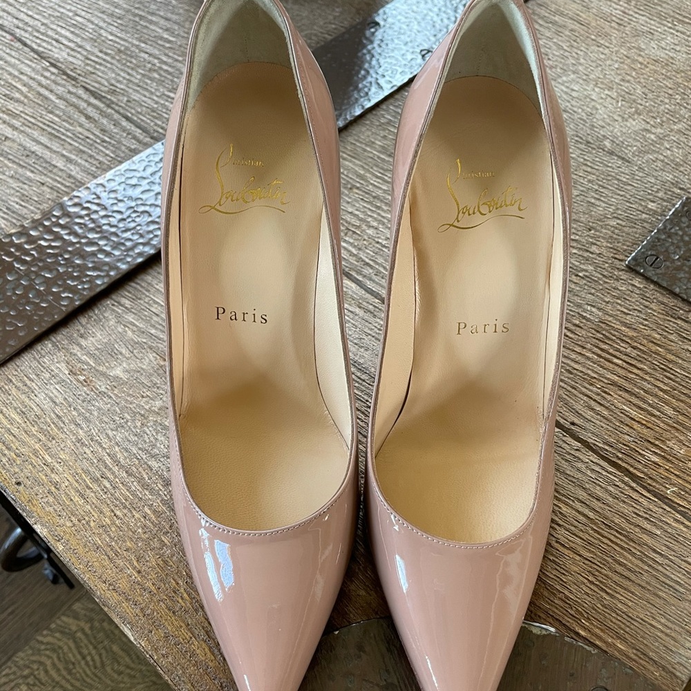 Store display Christian louboutin kate nude 35 - Picture 5 of 13